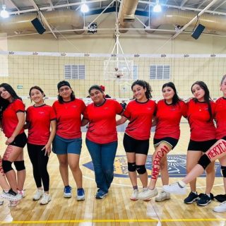 Disfrutamos de un día más del esfuerzo y entrega en la competencia🤩

El compañerismo y la amistad al rededor del Félix que se transforma en una villa Mini Olímpica. Día 4 y aquí vamos con todo!🥳

#MiniOlimpiadas #SomosFélix #CompetenciasDeportivas #SomosLeones