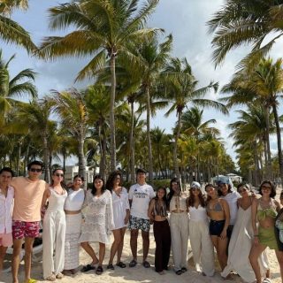 Viaje fin de cursos Graduados Prepa 2026 💙🤩 🎓 

#Cancún #Prepa #SomosFélix #Graduados #Viaje